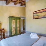 Casale Rosso - * Castel San Felice