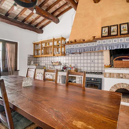 Casale Rosso - Castel San Felice