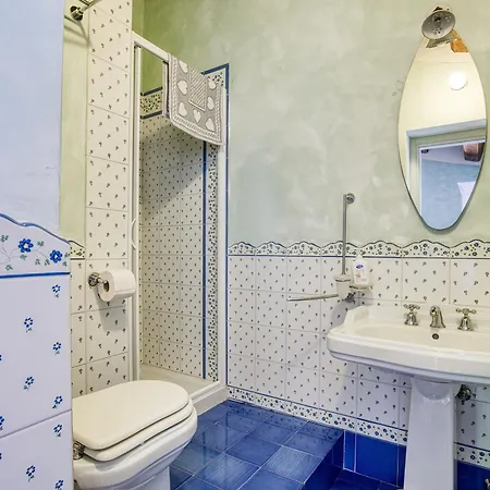 Casale Rosso - * Castel San Felice